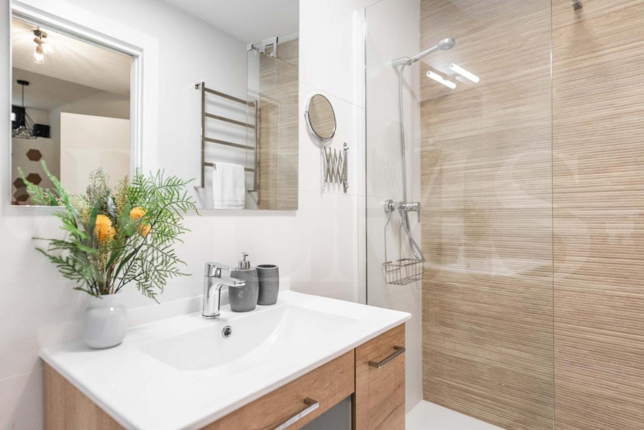 Intimate And Quiet Apartment - Center มาลากา ภายนอก รูปภาพ